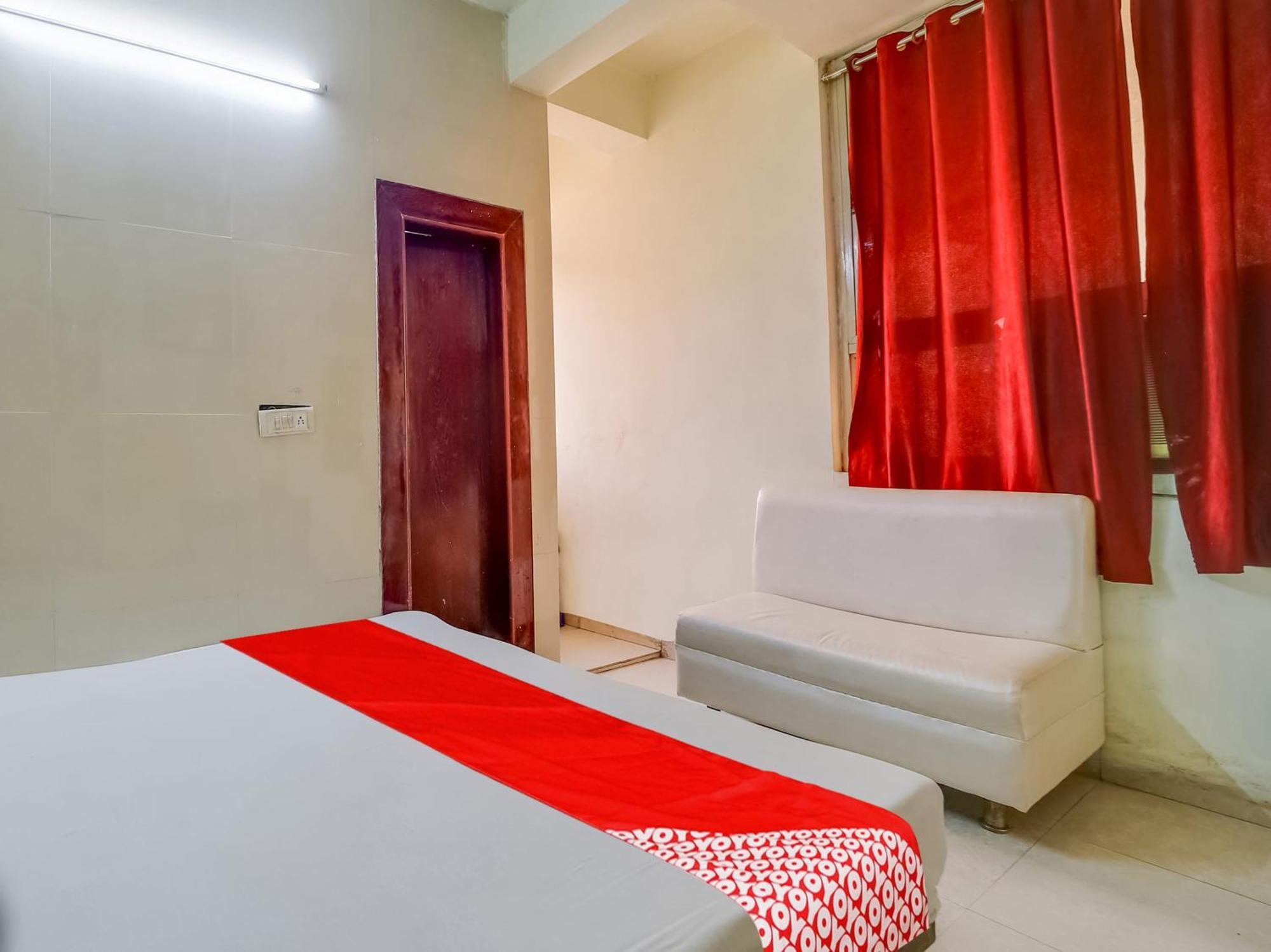 Hotel O Rama Krishna ボーパール エクステリア 写真